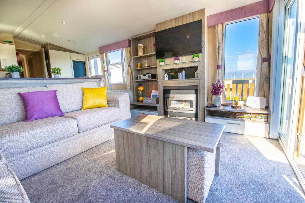 Sea 'N' Stars Platinum Plus Holiday Home With Views, Free Wifi And Netflix Camber Exteriér fotografie